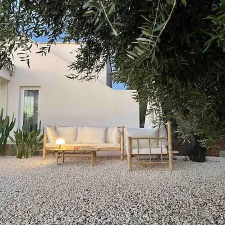Apartment Splendida Con Piscina A 10 Minuti Dal Mare